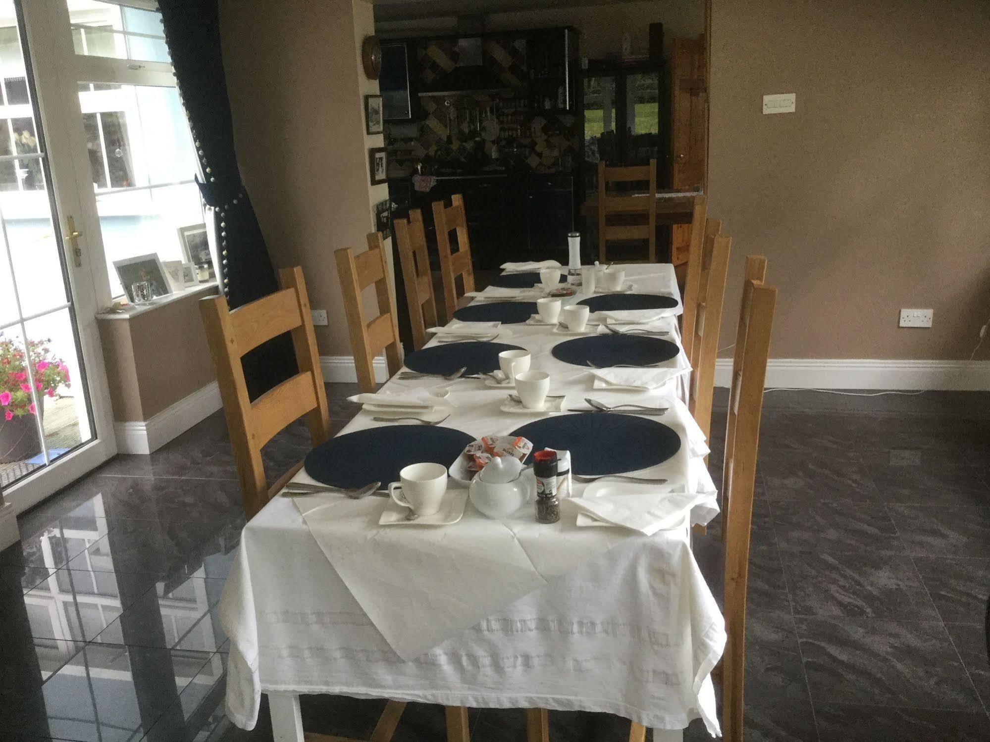 Five Oaks Bed & Breakfast Londonderry Ngoại thất bức ảnh